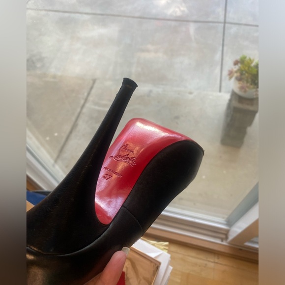 Authentic Christian Louboutin Platform Pumps 37 - Picture 7 of 16